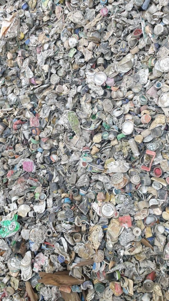 Metals - Aluminium Can Caps